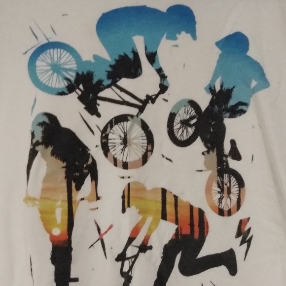 Dirt bike art shirt, Old Navy - Boys XL, 14-16 - Picture 3 of 4